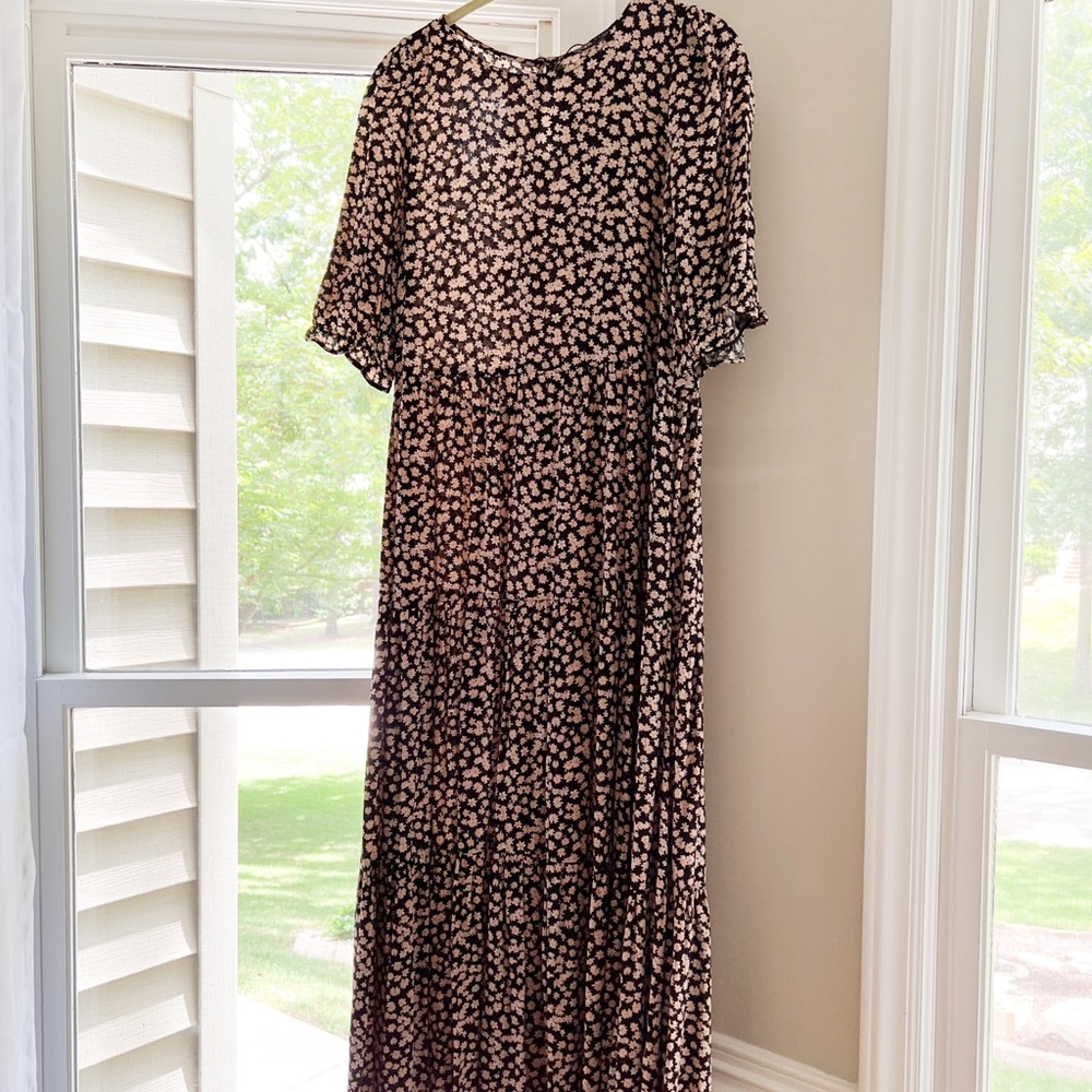 Gorgeous maxi dress Zara size XS, beautiful quality worn once